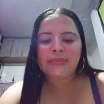 violetapeeveet online show from May 27, 2026, 4:53 am