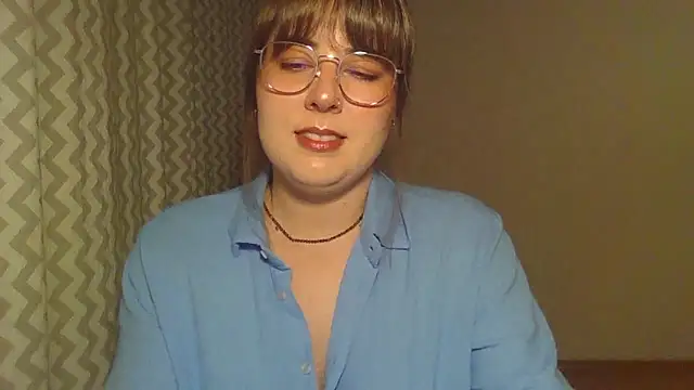 Snapshot of ClaraHard chatting on June 7, 2026, 7:52 pm ClaraHard online show from June 7, 2026, 7:52 pm