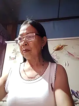 Snapshot of Sky-rain98 chatting on July 14, 2026, 1:17 pm Sky-rain98 online show from July 14, 2026, 1:17 pm