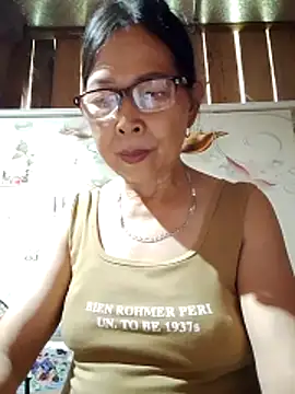 Snapshot of Sky-rain98 chatting on June 29, 2026, 10:15 am Sky-rain98 online show from June 29, 2026, 10:15 am