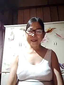 Snapshot of Sky-rain98 chatting on June 13, 2026, 8:29 pm Sky-rain98 online show from June 13, 2026, 8:29 pm