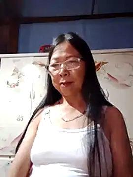 Snapshot of Sky-rain98 chatting on July 17, 2026, 7:22 pm Sky-rain98 online show from July 17, 2026, 7:22 pm