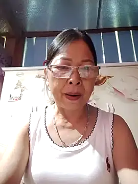 Snapshot of Sky-rain98 chatting on July 24, 2026, 6:09 am Sky-rain98 online show from July 24, 2026, 6:09 am