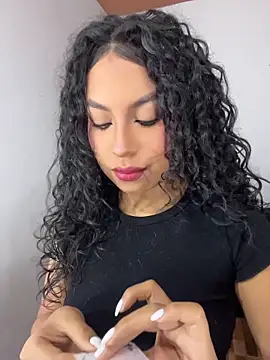 Snapshot of AmeliaAndersson chatting on May 14, 2026, 7:27 am AmeliaAndersson online show from May 14, 2026, 7:27 am