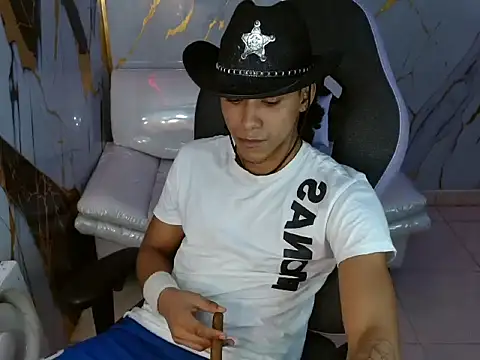 taylor bigdick18 online show from March 29, 2026, 2:02 am