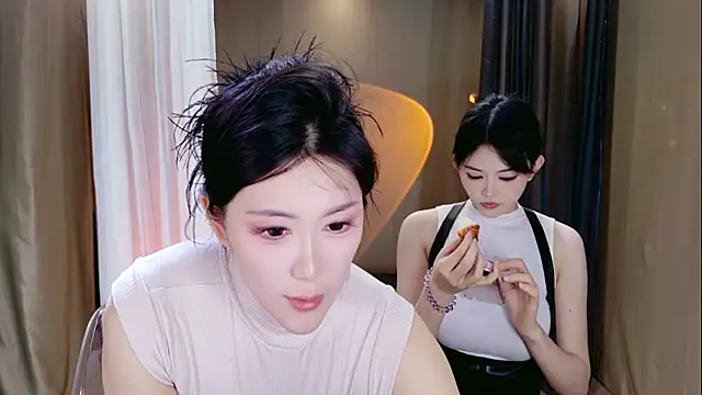 Snapshot of Banana-Milk69 chatting on May 18, 2026, 1:17 am Banana-Milk69 online show from May 18, 2026, 1:17 am