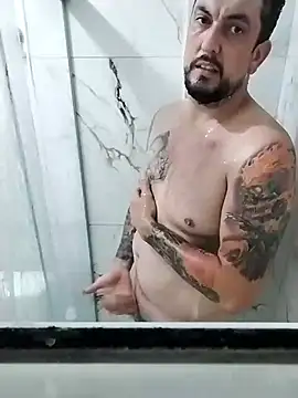 Snapshot of tubarao19 chatting on April 6, 2026, 11:17 pm tubarao19 online show from April 6, 2026, 11:17 pm