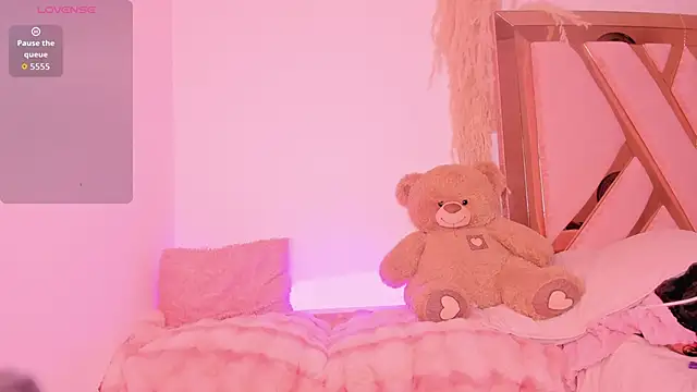 thamii campanitaa online show from April 26, 2026, 3:26 am