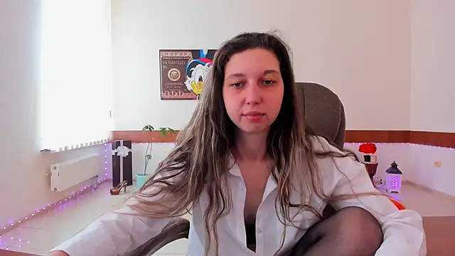 Snapshot of Ellina_Star chatting on April 24, 2026, 8:05 am Ellina Star online show from April 24, 2026, 8:05 am