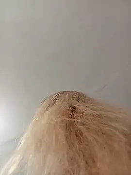 ViktoriaSexi1 online show from April 15, 2026, 8:09 pm