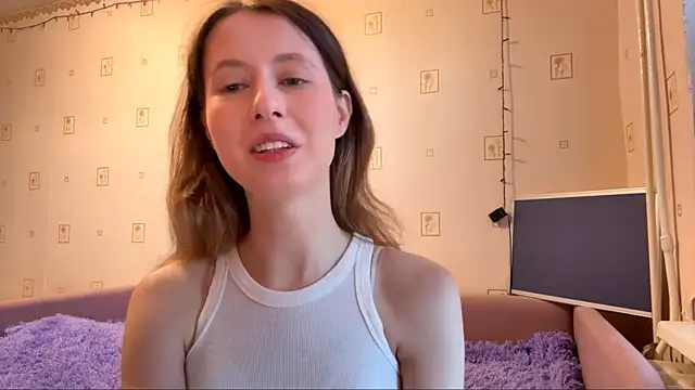AlesiaGurevich online show from June 23, 2026, 5:33 pm