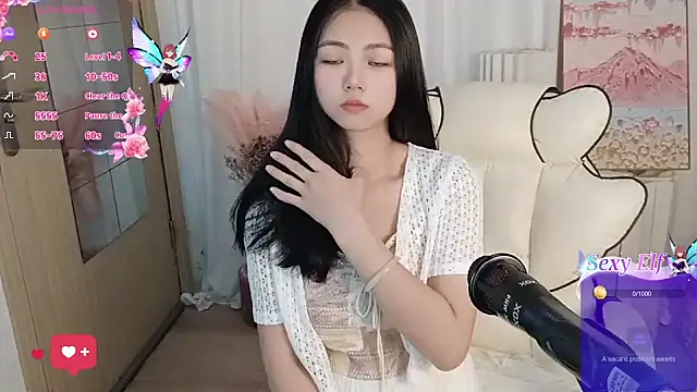 Noelle-2007 online show from March 21, 2026, 8:41 am