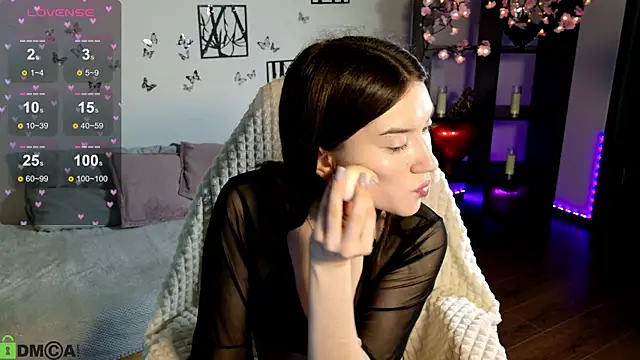 Snapshot of Sugar_Kitten12 chatting on June 10, 2026, 1:18 am Sugar Kitten12 online show from June 10, 2026, 1:18 am
