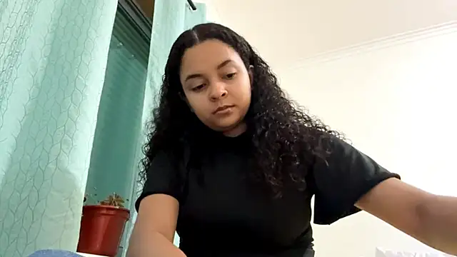 KandyTadiello online show from March 9, 2026, 11:58 am