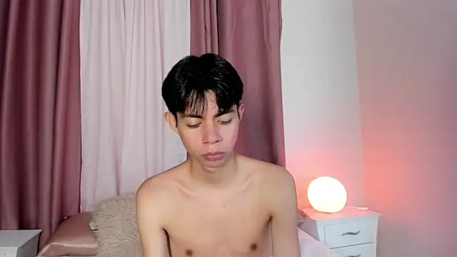 daniell rdrig online show from April 17, 2026, 1:03 pm