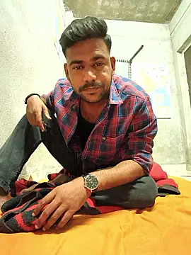 Snapshot of akshat234556 chatting on April 8, 2026, 2:40 pm akshat234556 online show from April 8, 2026, 2:40 pm