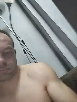 Snapshot of MatusCaddy chatting on May 15, 2026, 11:25 pm MatusCaddy online show from May 15, 2026, 11:25 pm