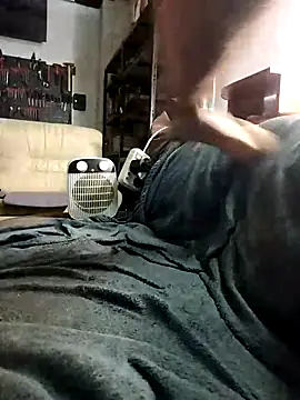 Snapshot of MatusCaddy chatting on March 13, 2026, 3:22 am MatusCaddy online show from March 13, 2026, 3:22 am