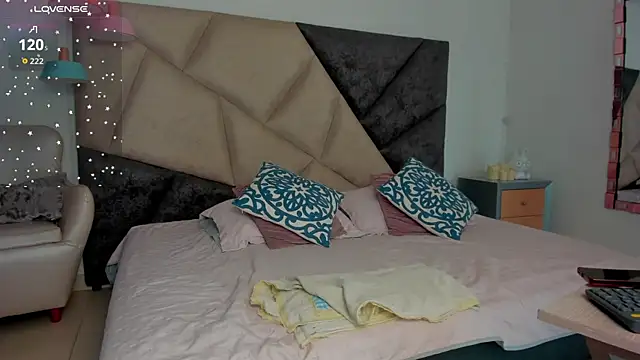 AbbiePaige online show from April 26, 2026, 5:54 pm