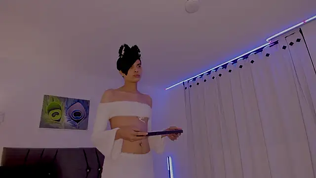 Camilaladysmith online show from March 8, 2026, 2:04 am