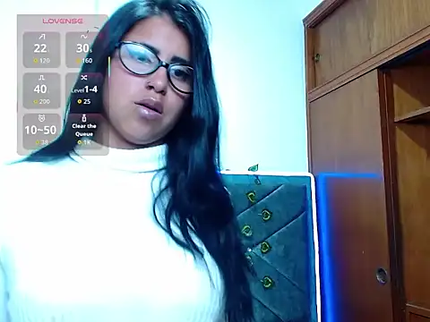Snapshot of Alisha_Gamskar13 chatting on June 1, 2026, 3:00 pm Alisha Gamskar13 online show from June 1, 2026, 3:00 pm