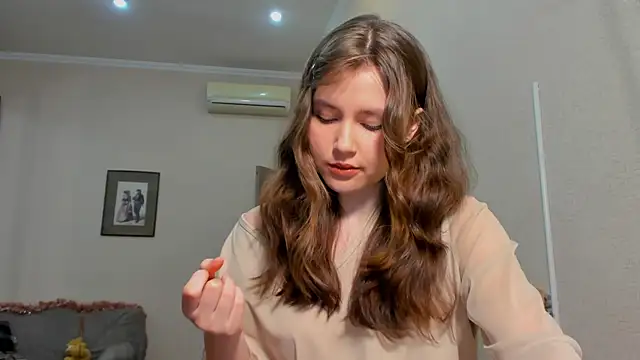 MaryannSofts online show from April 5, 2026, 3:30 pm