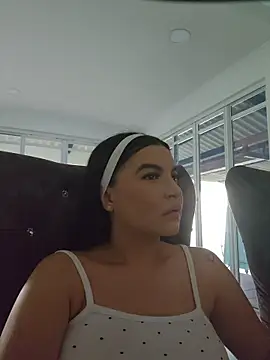 Pretty Julieta online show from March 26, 2026, 10:18 pm