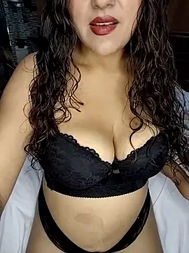 Snapshot of shantal1921 chatting on May 10, 2026, 11:50 pm shantal1921 online show from May 10, 2026, 11:50 pm