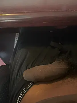 sexcboi69 online show from April 22, 2026, 1:51 pm