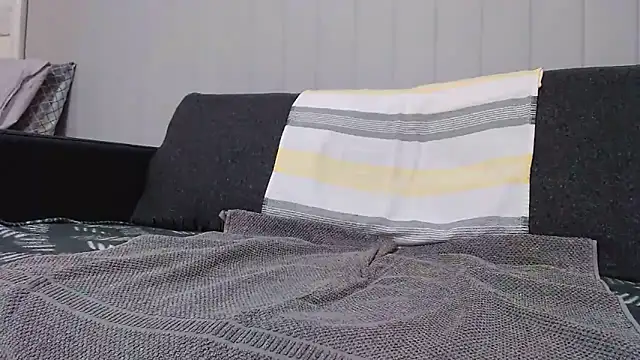 lilchristianxh online show from February 23, 2026, 9:21 am