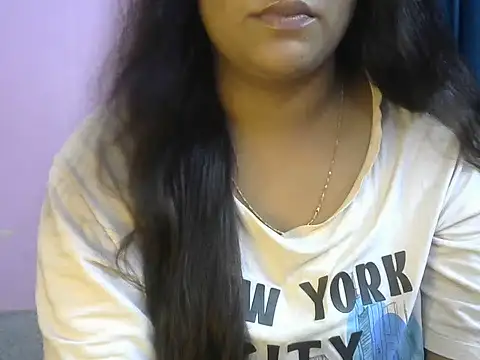 Snapshot of QUEEN-OF-QUEEN chatting on July 29, 2026, 7:13 pm QUEEN-OF-QUEEN online show from July 29, 2026, 7:13 pm