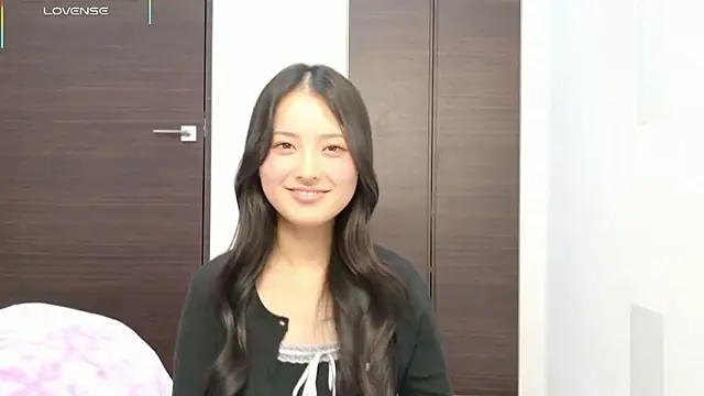 Snapshot of -Rei-ch- chatting on March 12, 2026, 12:31 pm -Rei-ch- online show from March 12, 2026, 12:31 pm