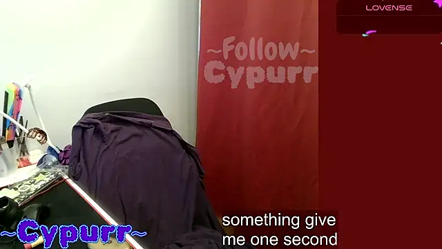 Cypurr online show from April 22, 2026, 12:17 am