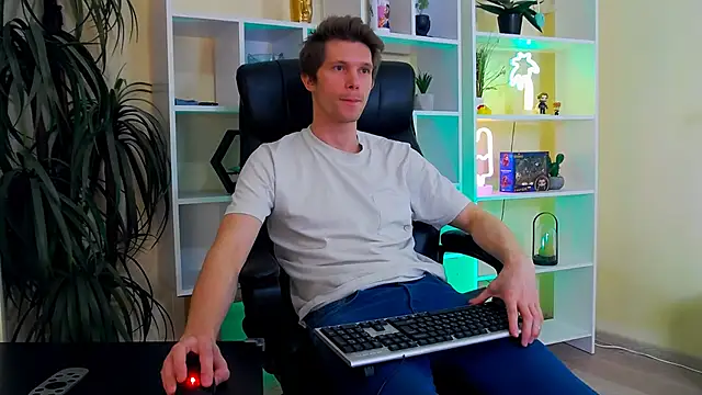 Eddie Baker online show from April 15, 2026, 8:20 pm