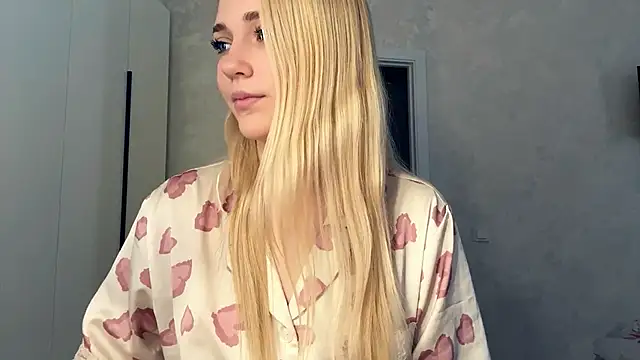 Snapshot of Barbie_Steph chatting on March 30, 2026, 1:56 pm Barbie Steph online show from March 30, 2026, 1:56 pm