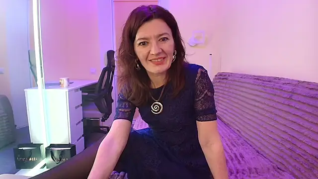 Snapshot of Bonnie_Naughtyy chatting on June 17, 2026, 3:44 pm Bonnie Naughtyy online show from June 17, 2026, 3:44 pm