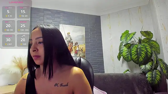 shirley taylor  online show from April 13, 2026, 11:47 am