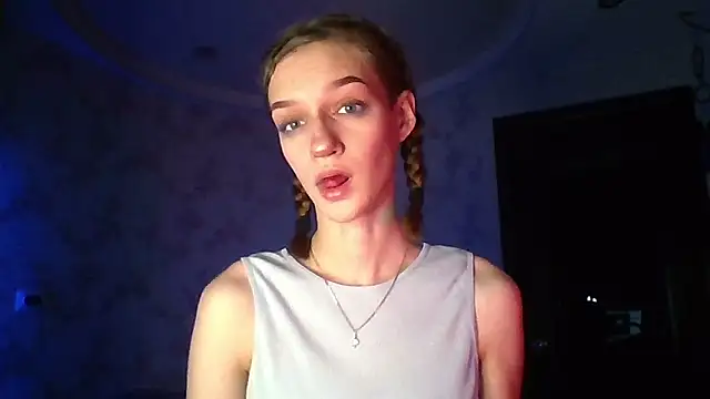 Snapshot of Chrissy_Joyful chatting on May 12, 2026, 5:04 am Chrissy Joyful online show from May 12, 2026, 5:04 am