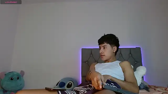 Snapshot of Sebas_fire4 chatting on May 15, 2026, 11:14 pm Sebas fire4 online show from May 15, 2026, 11:14 pm