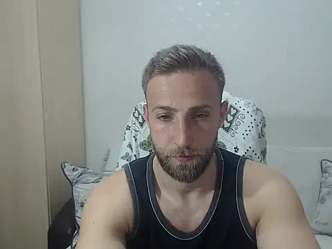 Snapshot of BlondEagleMuscle chatting on April 21, 2026, 8:37 pm BlondEagleMuscle online show from April 21, 2026, 8:37 pm