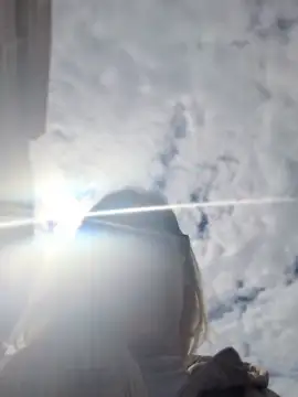 ManuelaX online show from March 7, 2026, 12:21 pm