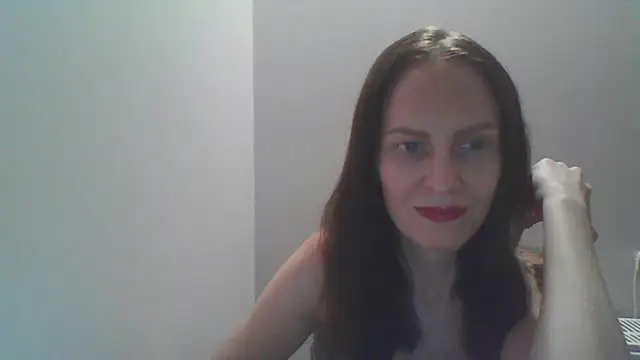 AnnaTight online show from August 3, 2026, 5:52 pm
