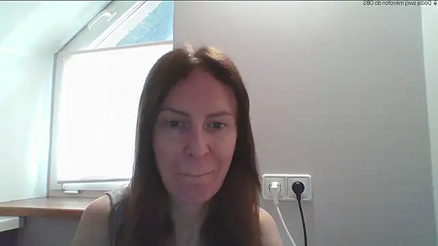 AnnaTight online show from May 7, 2026, 9:12 am