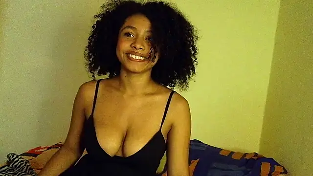 Larita curly online show from April 2, 2026, 8:59 pm