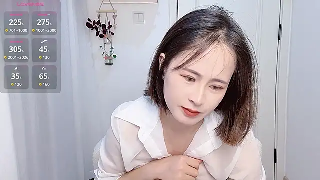 Snapshot of Xiaoyu-99 chatting on June 14, 2026, 3:57 pm Xiaoyu-99 online show from June 14, 2026, 3:57 pm