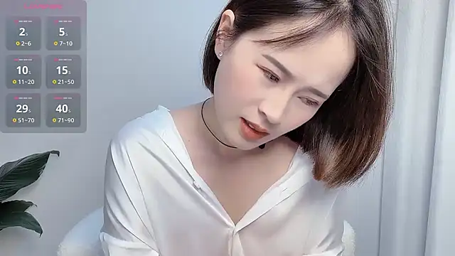 Snapshot of Xiaoyu-99 chatting on April 22, 2026, 9:21 pm Xiaoyu-99 online show from April 22, 2026, 9:21 pm