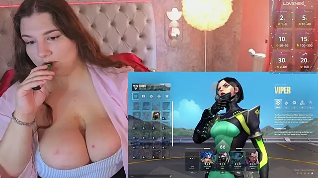 Snapshot of Lizzy_Sky chatting on June 19, 2026, 10:10 am Lizzy Sky online show from June 19, 2026, 10:10 am