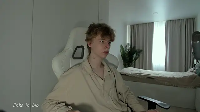 Wawesuc online show from March 24, 2026, 5:51 am