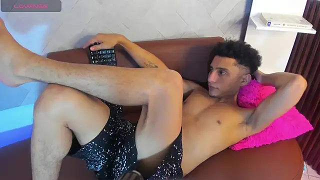 Snapshot of choco_dick_ chatting on July 21, 2026, 8:21 pm choco dick online show from July 21, 2026, 8:21 pm