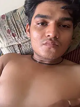 Snapshot of sidhux782 chatting on June 18, 2026, 10:31 am sidhux782 online show from June 18, 2026, 10:31 am